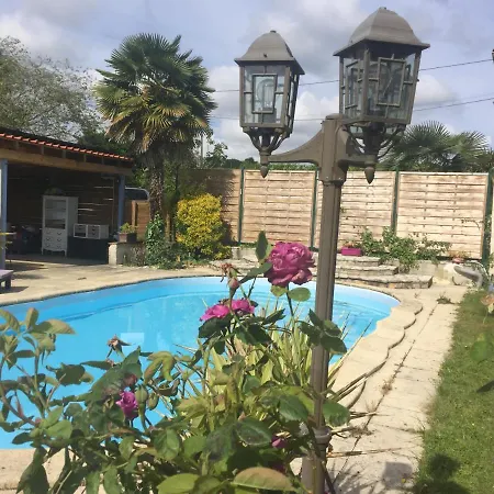 Проживание в семье Chambre D'Hote En Maison De Campagne