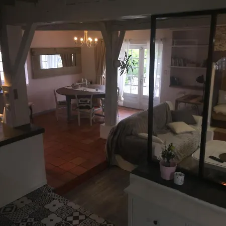 Chambre D'Hote En Maison De Campagne Проживание в семье