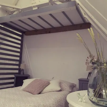 Chambre D'Hote En Maison De Campagne Проживание в семье Piets-Plasence-Moustrou